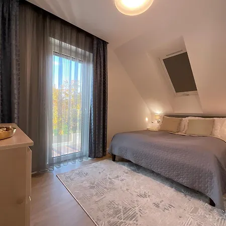 Weekend House Daire Alsóörs