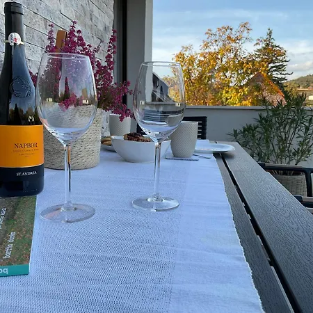 Weekend House * Alsóörs